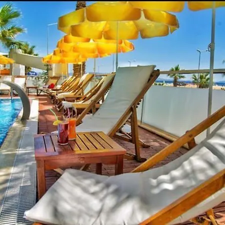 Acem Hotel 2*