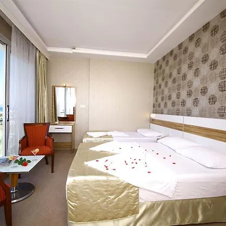 Hotel Acem 2*