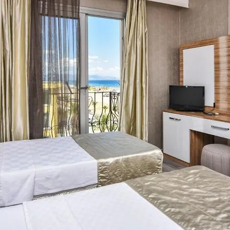 Hotel Acem 2*