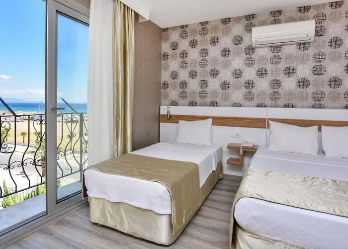 Acem Hotell Ayvalı